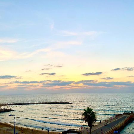 Beach Place Apartments Хайфа Экстерьер фото
