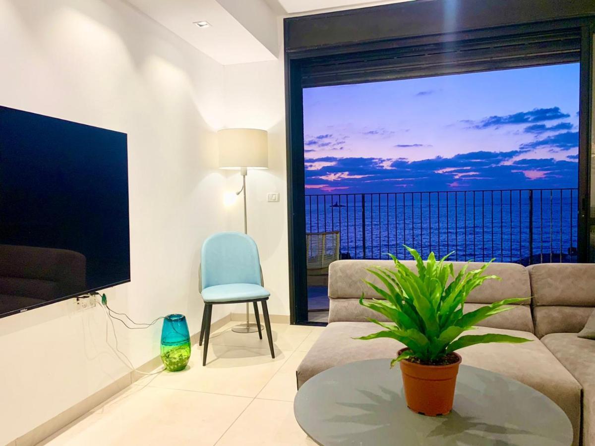 Beach Place Apartments Хайфа Экстерьер фото