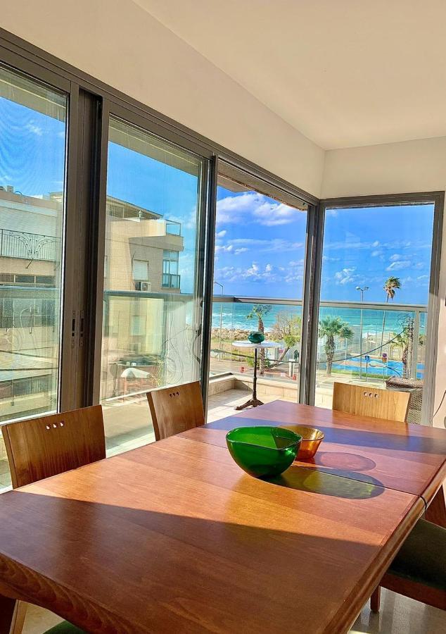 Beach Place Apartments Хайфа Экстерьер фото
