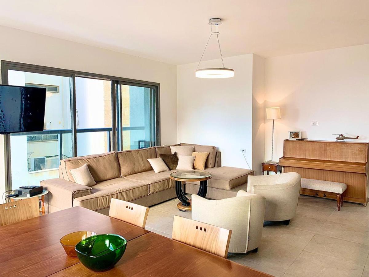 Beach Place Apartments Хайфа Экстерьер фото