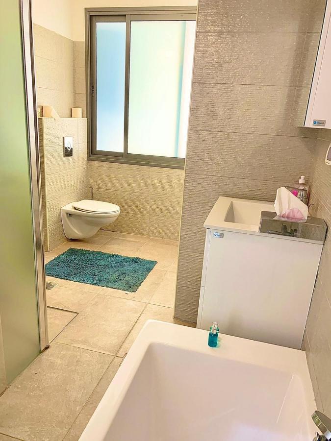 Beach Place Apartments Хайфа Экстерьер фото