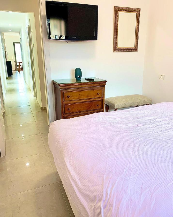 Beach Place Apartments Хайфа Экстерьер фото