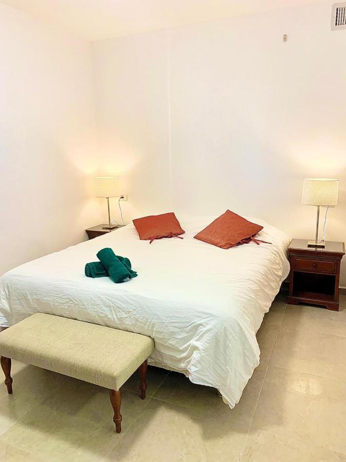 Beach Place Apartments Хайфа Экстерьер фото