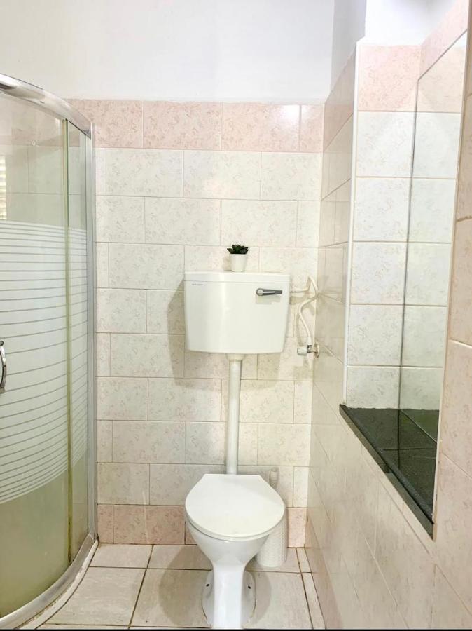 Beach Place Apartments Хайфа Экстерьер фото